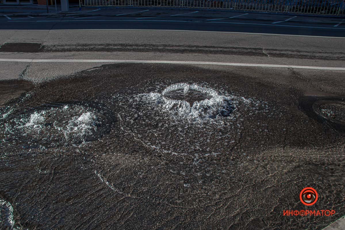 В 8:20 коммунальщиков еще не было