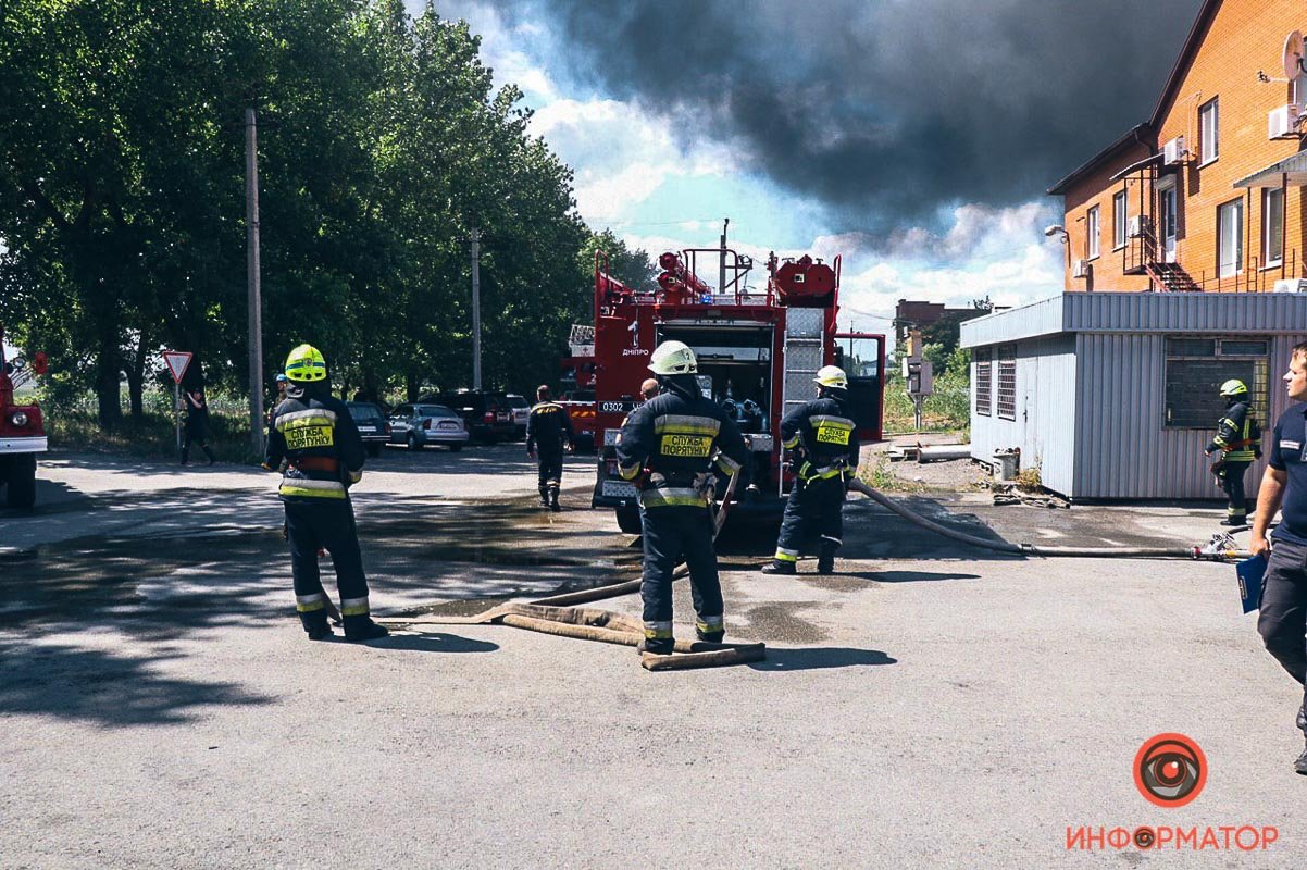 На место оперативно приехали спасатели На место оперативно приехали спасатели