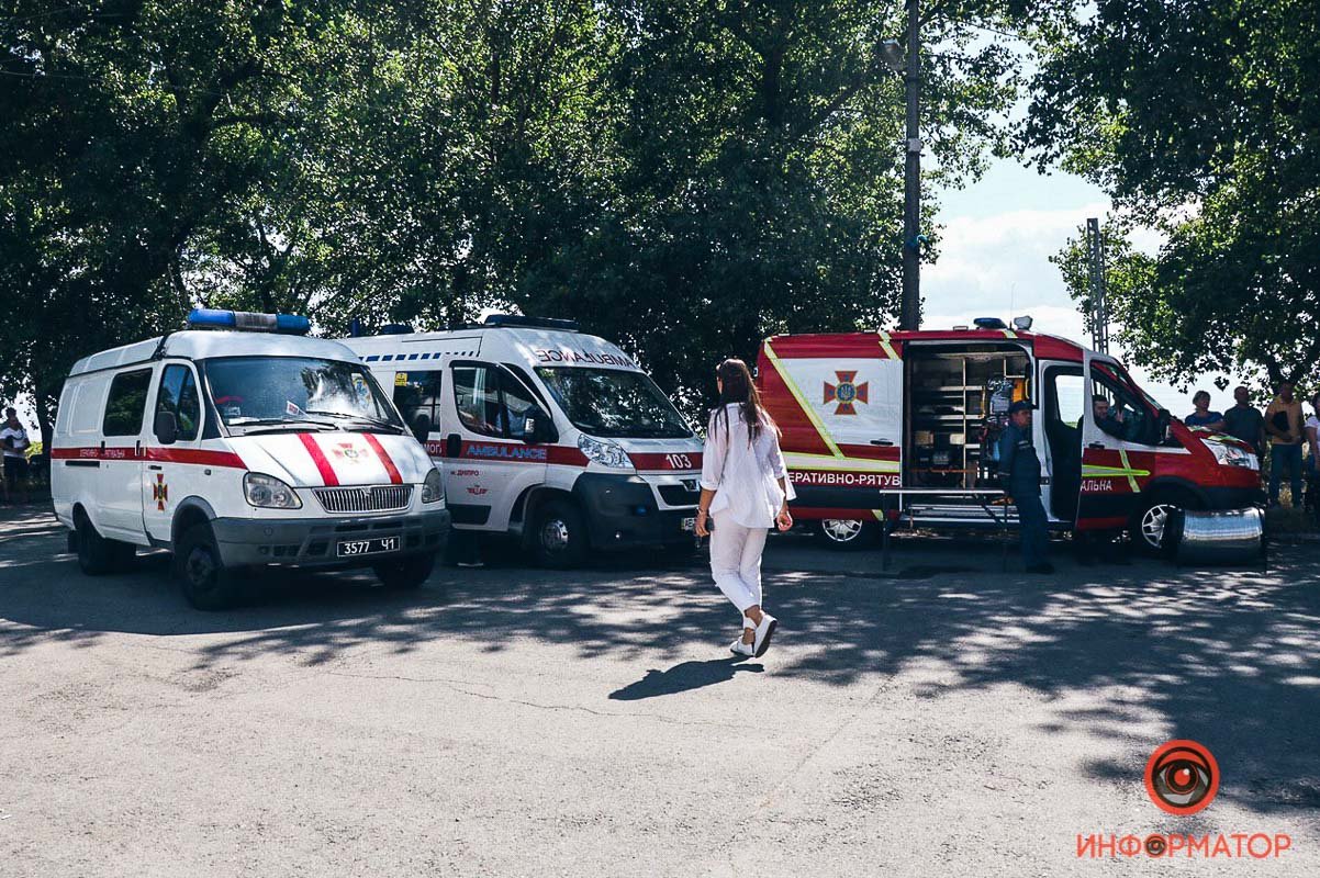 Здесь дежурили медики и правоохранители Здесь дежурили медики и правоохранители