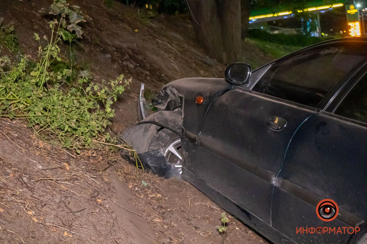 В автомобиле находились пассажиры В автомобиле находились пассажиры