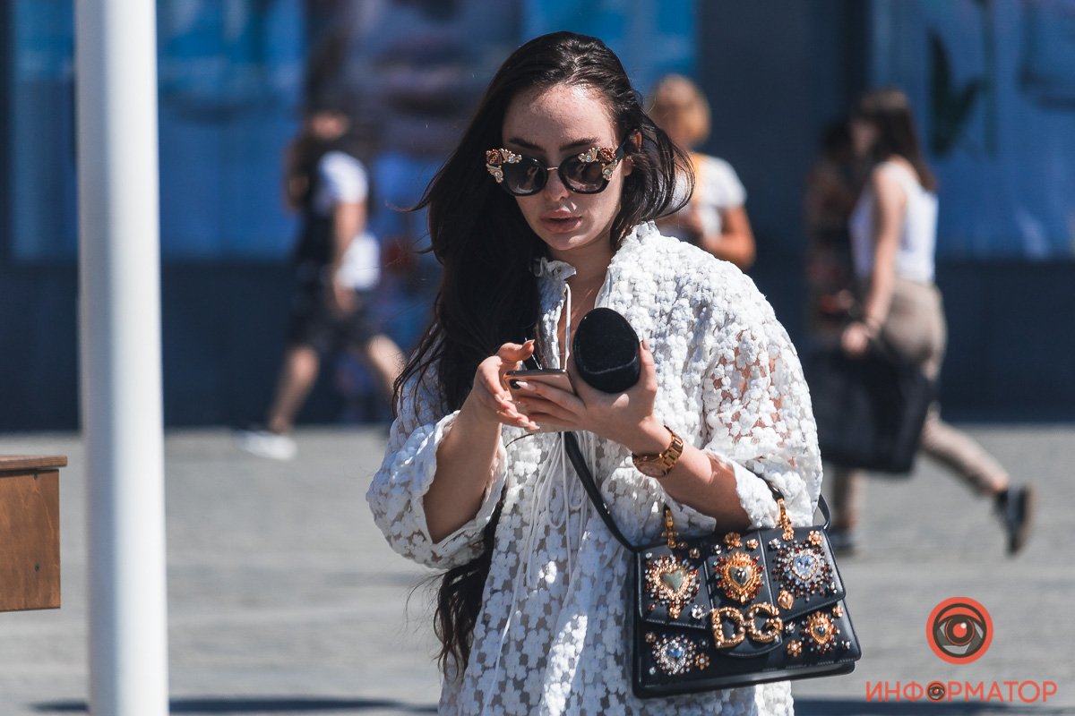 А я иду такая вся в Dolce Gabbana 