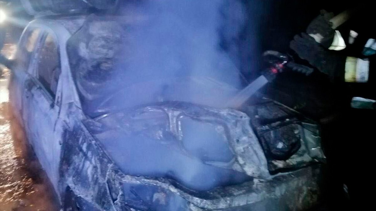 Автомобиль сильно пострадал