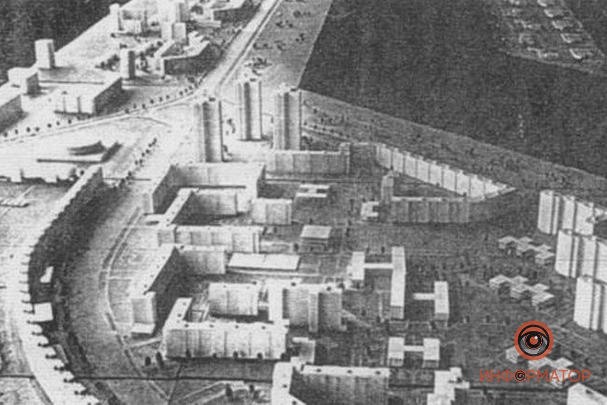 Старый макет жилмассива, где четко видно, что "свечек" должно было быть три Старый макет жилмассива, где четко видно, что "свечек" должно было быть три