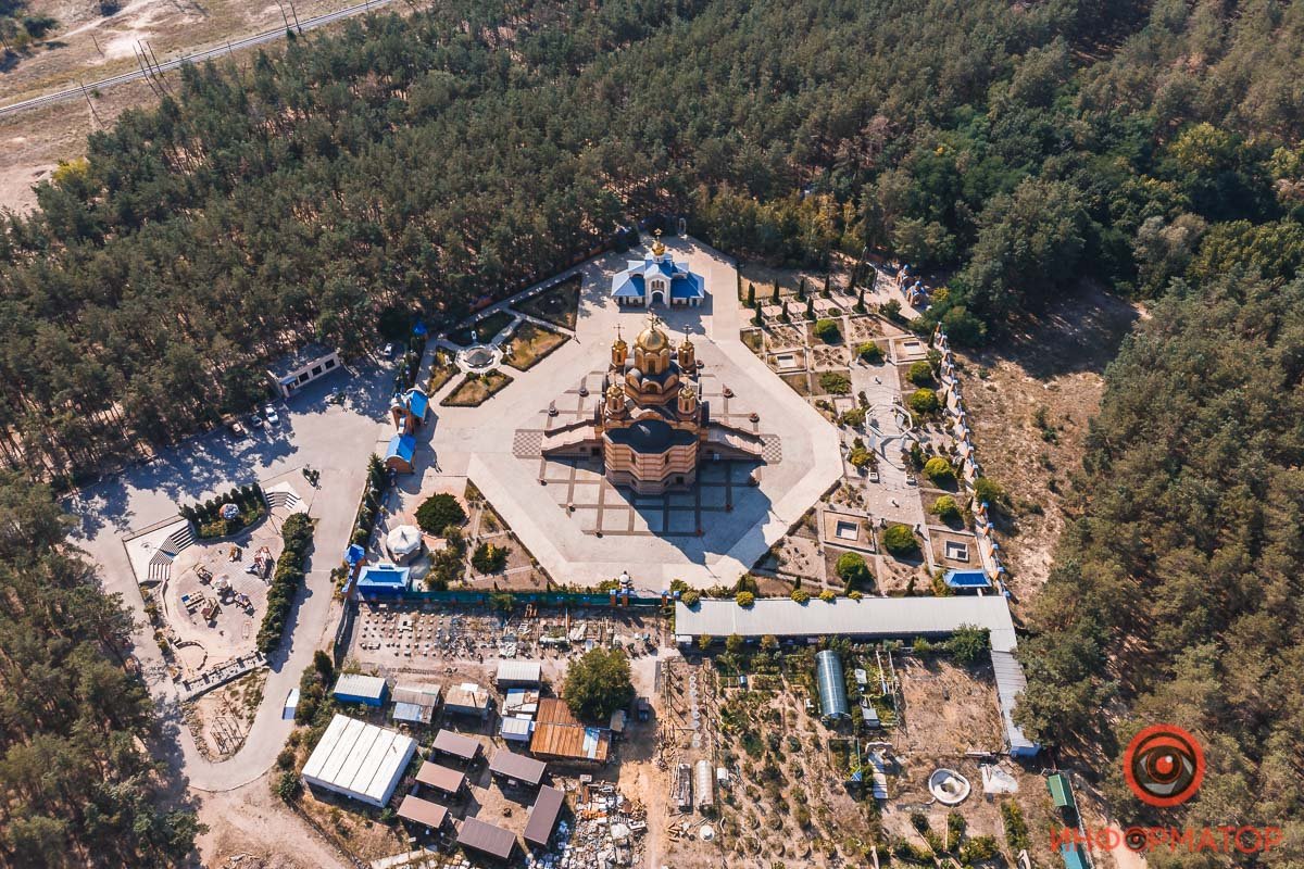 Целый православный комплекс Целый православный комплекс