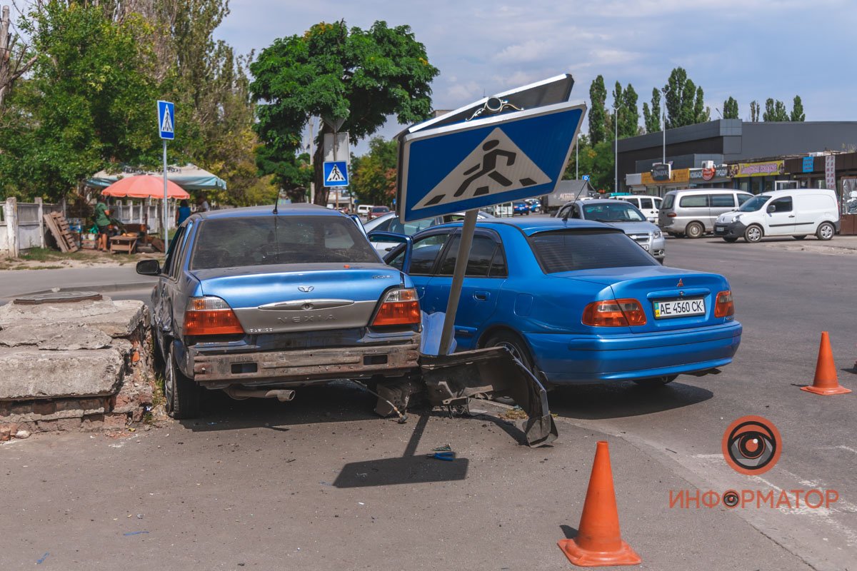 Водители не смогли разминуться Водители не смогли разминуться