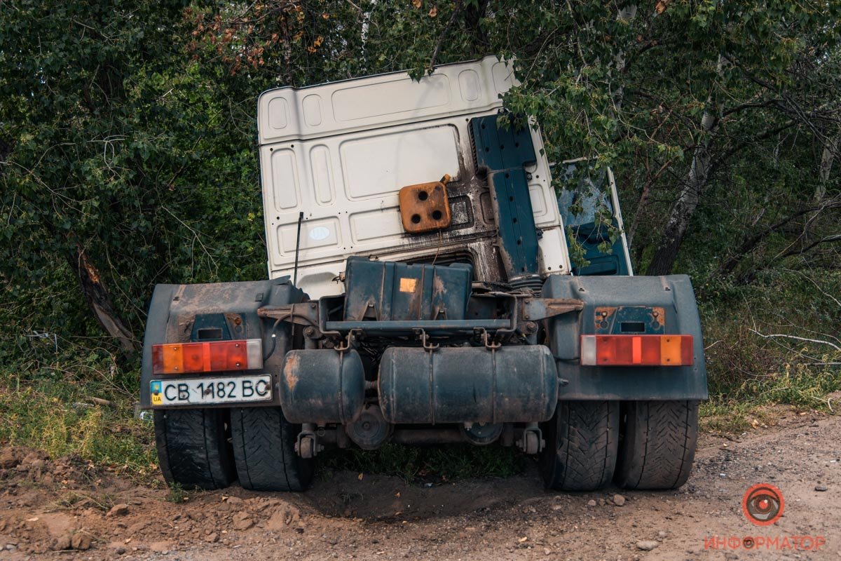 Водитель тягача травм не получил