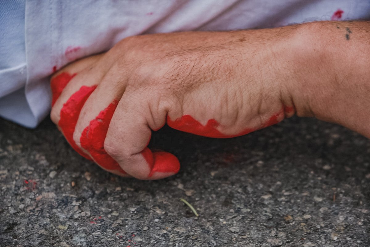 Своими действиями ребята пытались хотя бы минимально передать то, что чувствуют сейчас беларусы