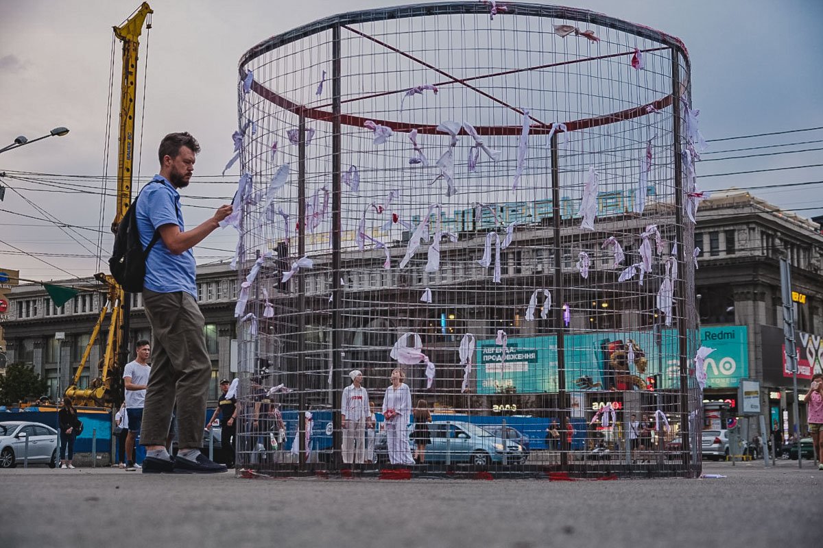 Которые вышли на улицы и попали в жесточайшую мясорубку