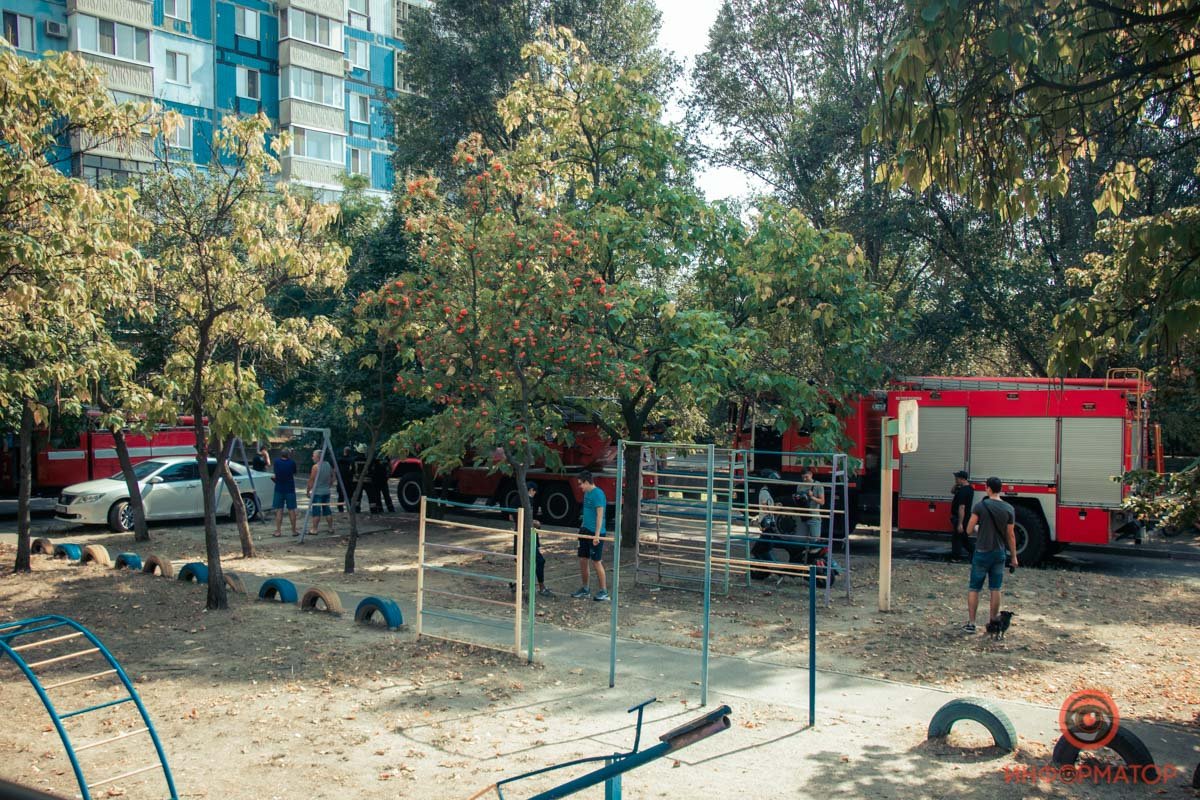 К месту направили три единицы пожарно-спасательной техники К месту направили три единицы пожарно-спасательной техники