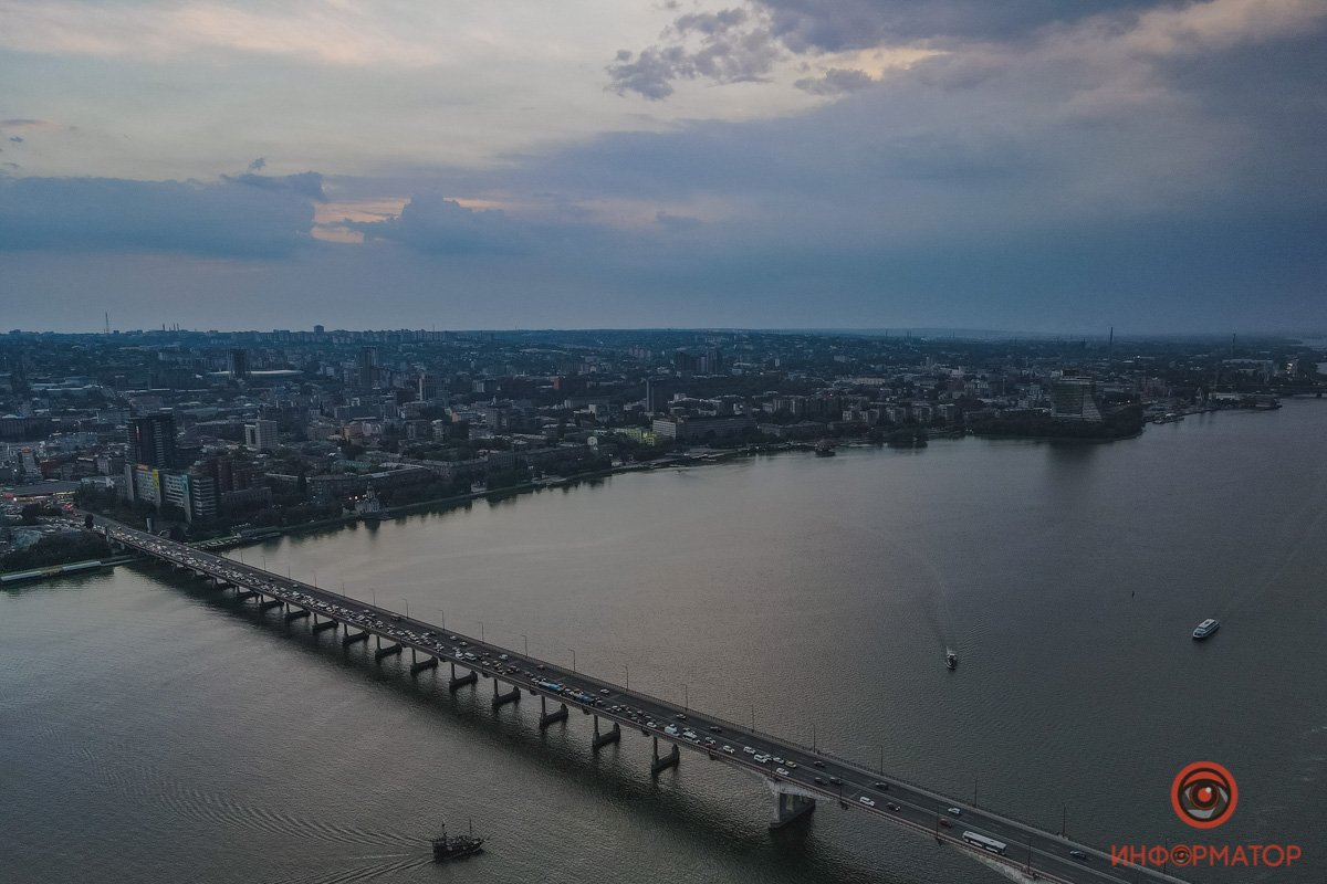 В каждой жизни случается дождь В каждой жизни случается дождь