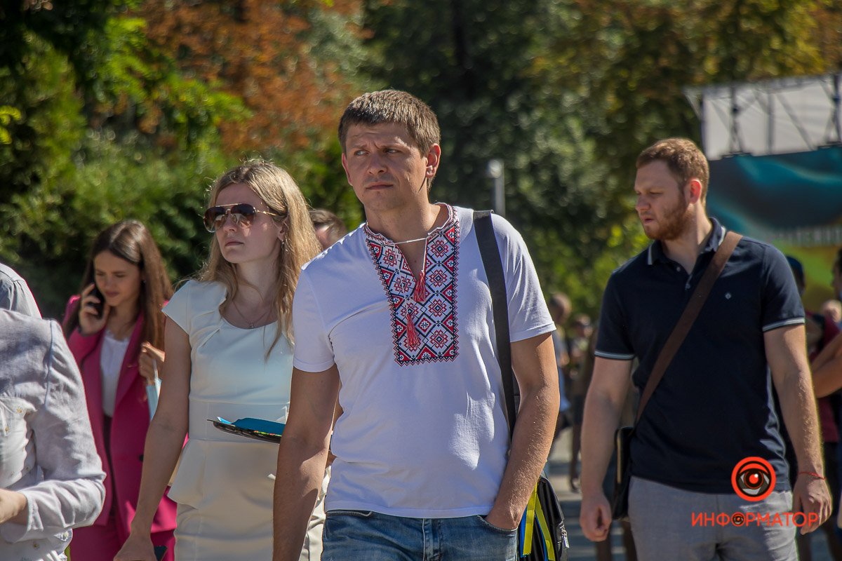 Улыбнитесь :)