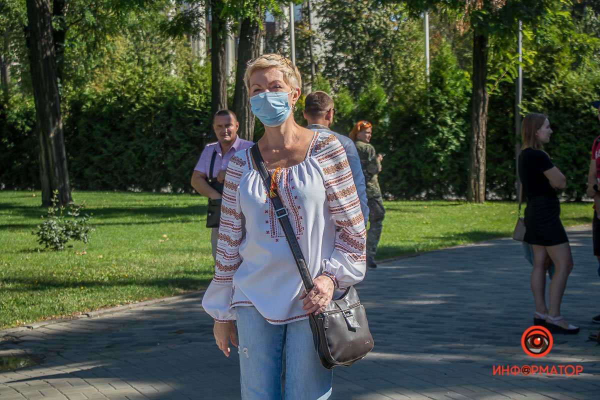 Соблюдать карантинные ограничения