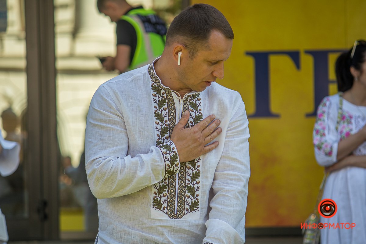 Вот так ручку держи