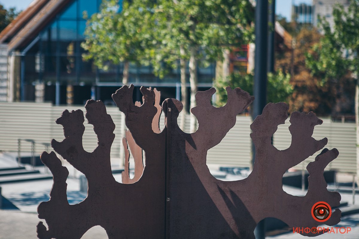 Улицу Короленко не узнать Улицу Короленко не узнать