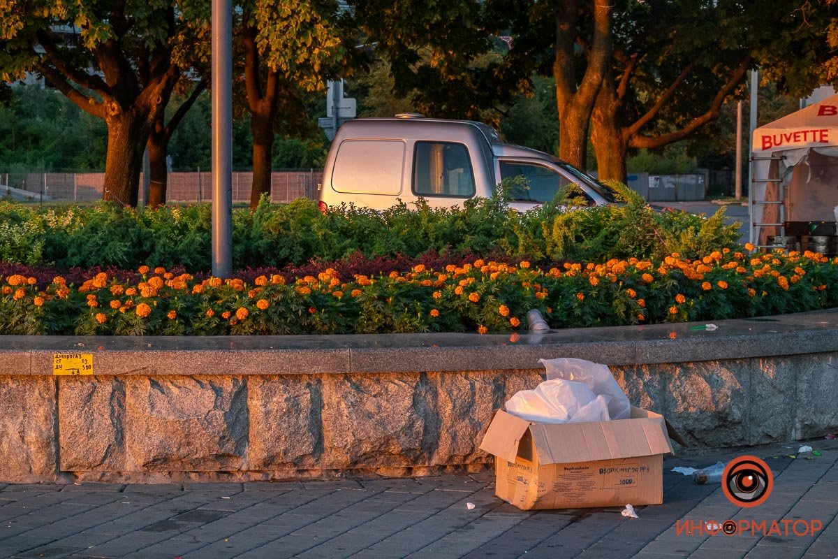 Жалко цветы