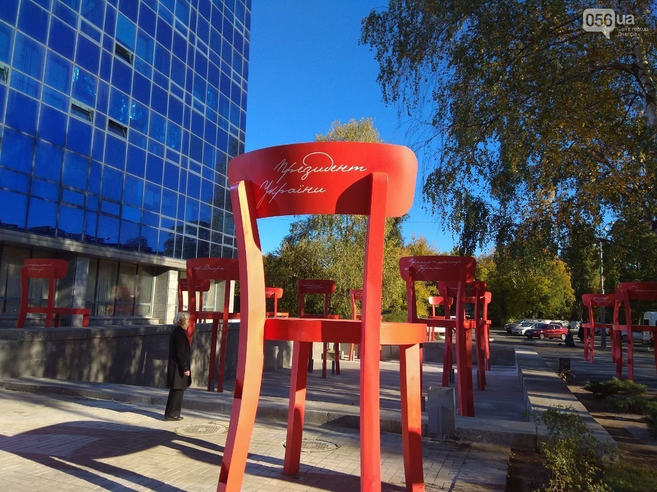 О хейтерах, голых женщинах и стульях возле ДНУ: интервью с художником Никитой Шаленным 4