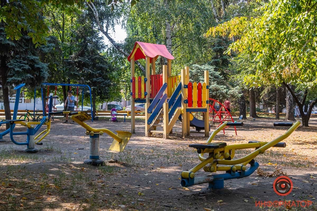 Выборы в Днепре: Евгений Кривошеев и чудо на 12 квартале 11