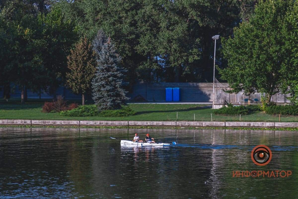 Грести веслами по Днепру, пока ветер развивает волосы