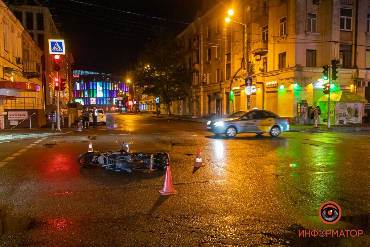 Оба транспортных средства ехали в одном направлении