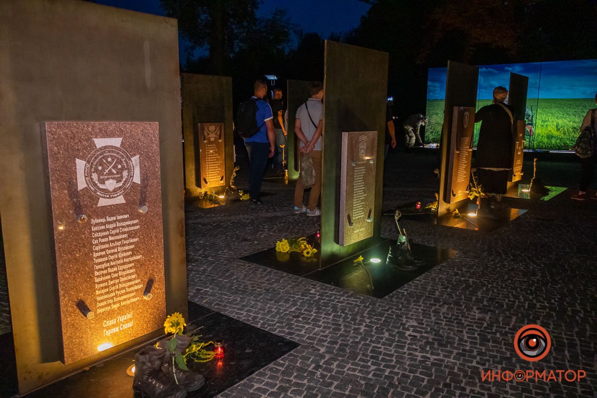 Герои не умирают Герои не умирают