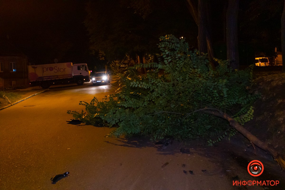 Свидетелем аварии стал водитель фуры Свидетелем аварии стал водитель фуры