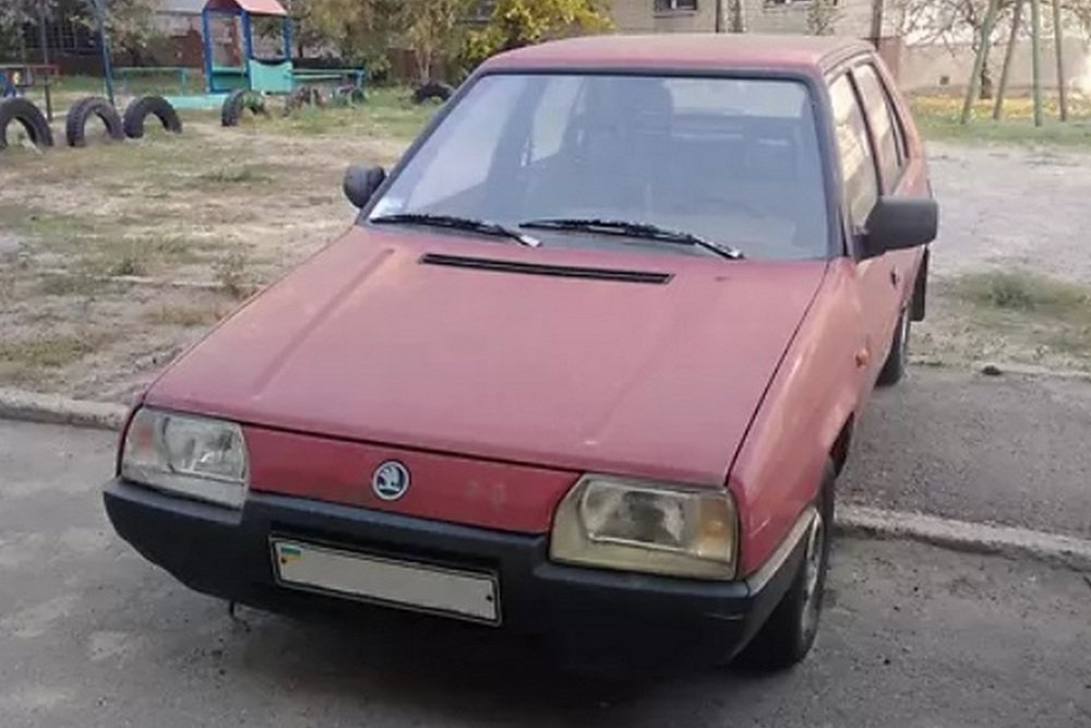 Автомобилю "всего" 29 лет Автомобилю "всего" 29 лет