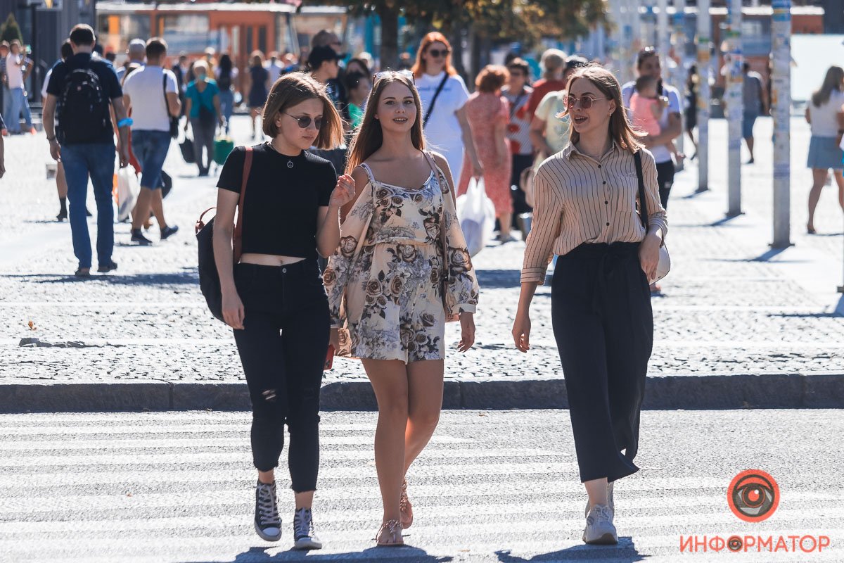 Я не сильная, она не сильная, но вместе с подругами мы сильнее всех на свете