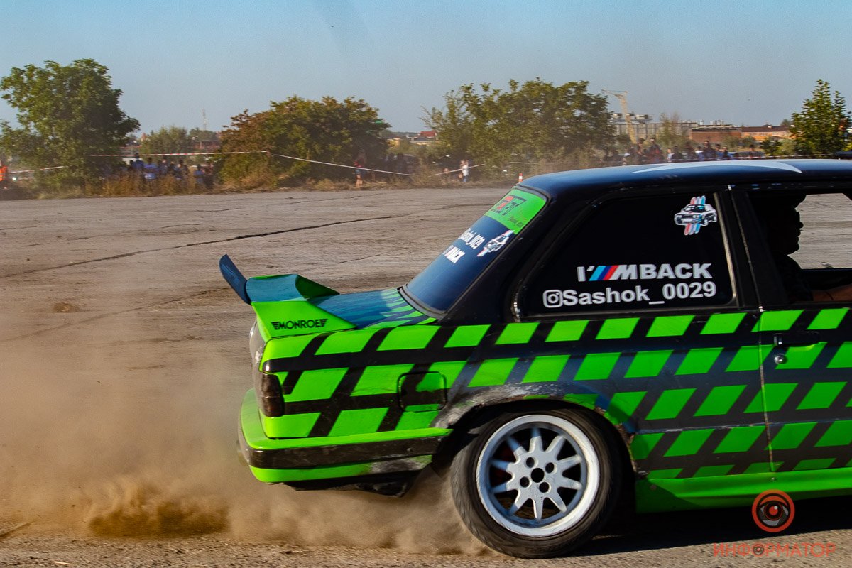 Работало и дрифт-такси Работало и дрифт-такси