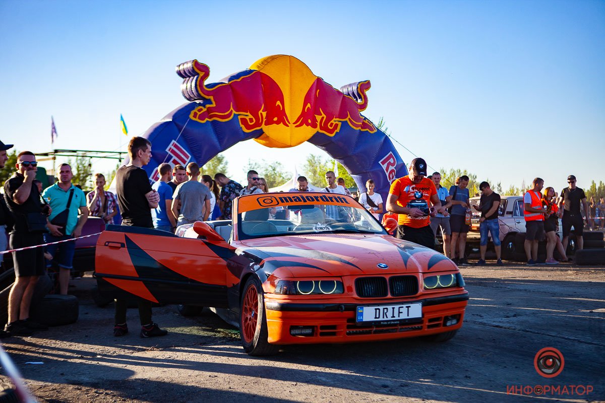 Дрифт-такси для всех желающих Дрифт-такси для всех желающих