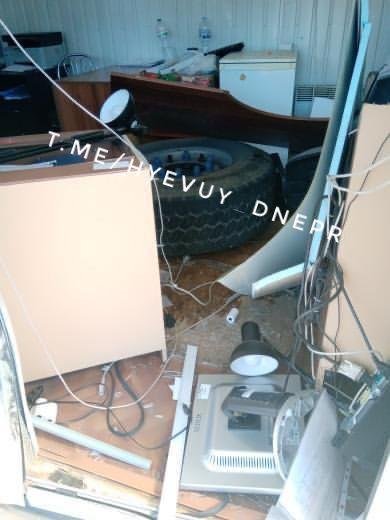 Колесо от фуры Колесо от фуры