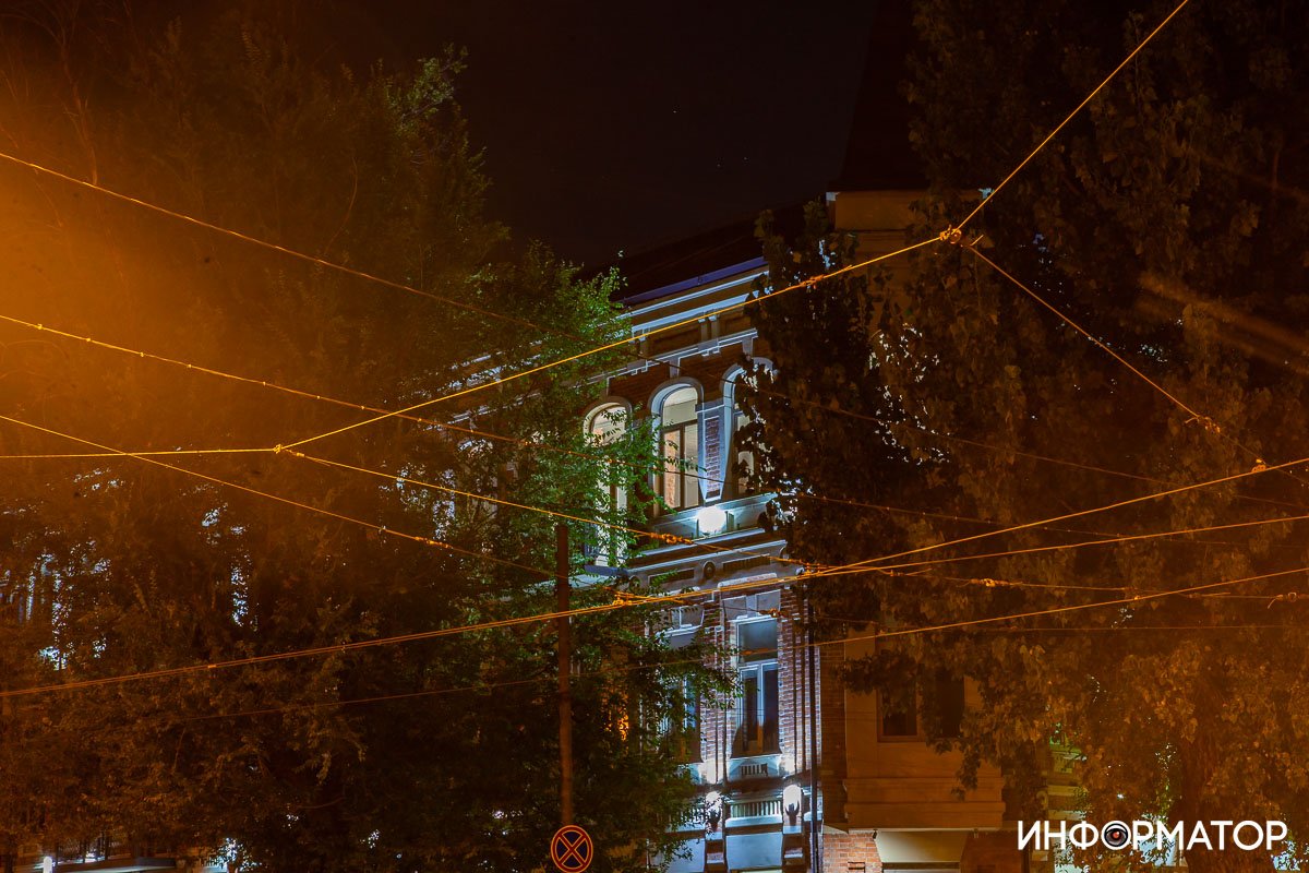 Спрятался в зелени Спрятался в зелени