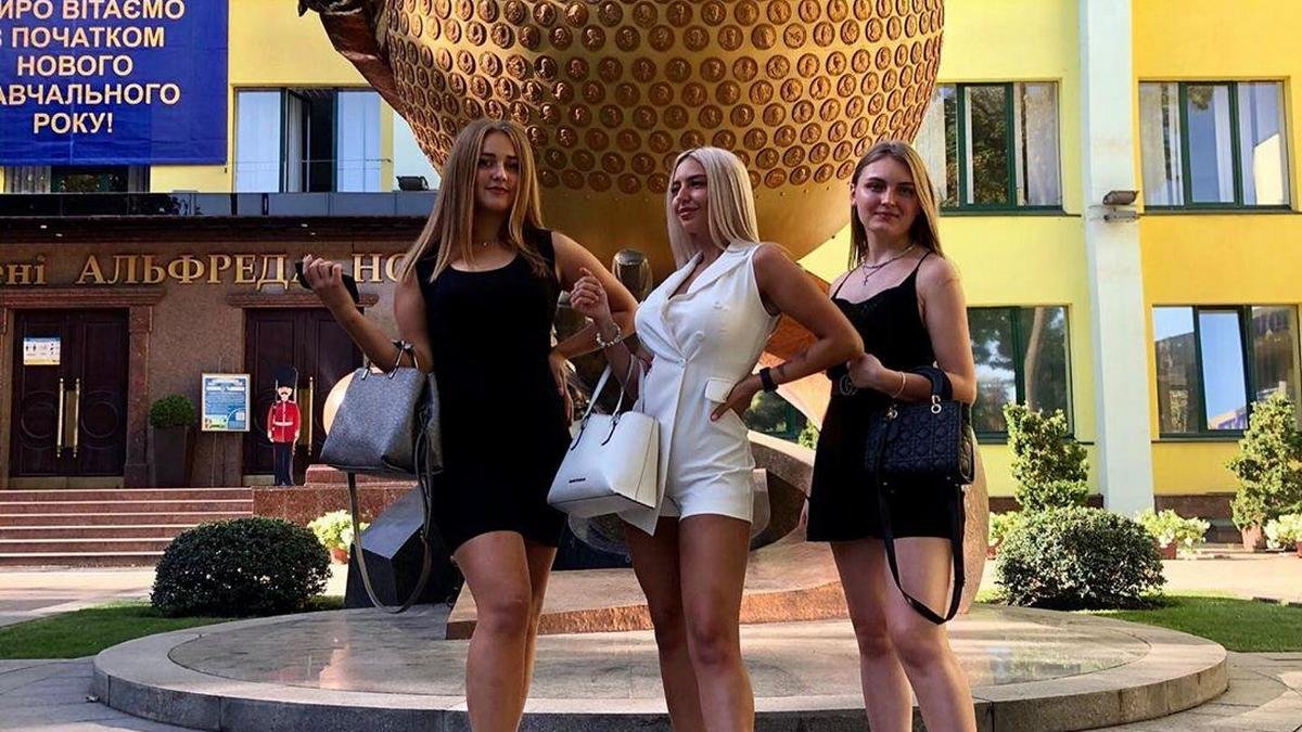 Лучшие фото школьников и студентов Днепра в Instagram