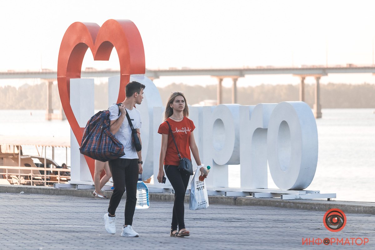 И скупиться в общагу