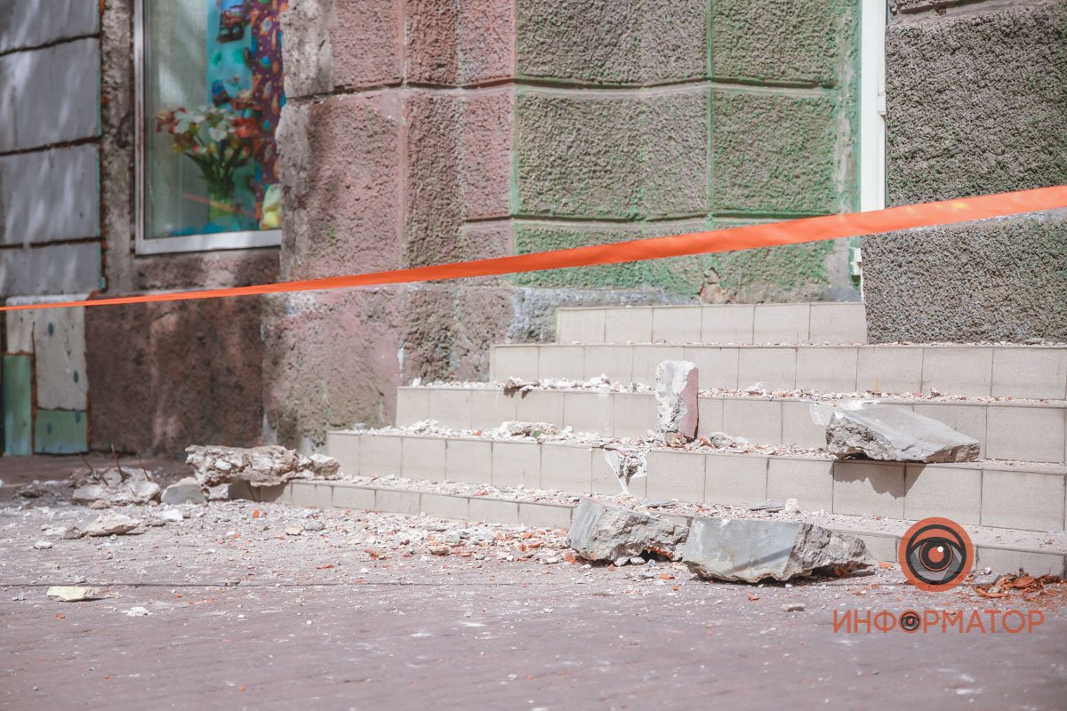 Не заходите за ленты