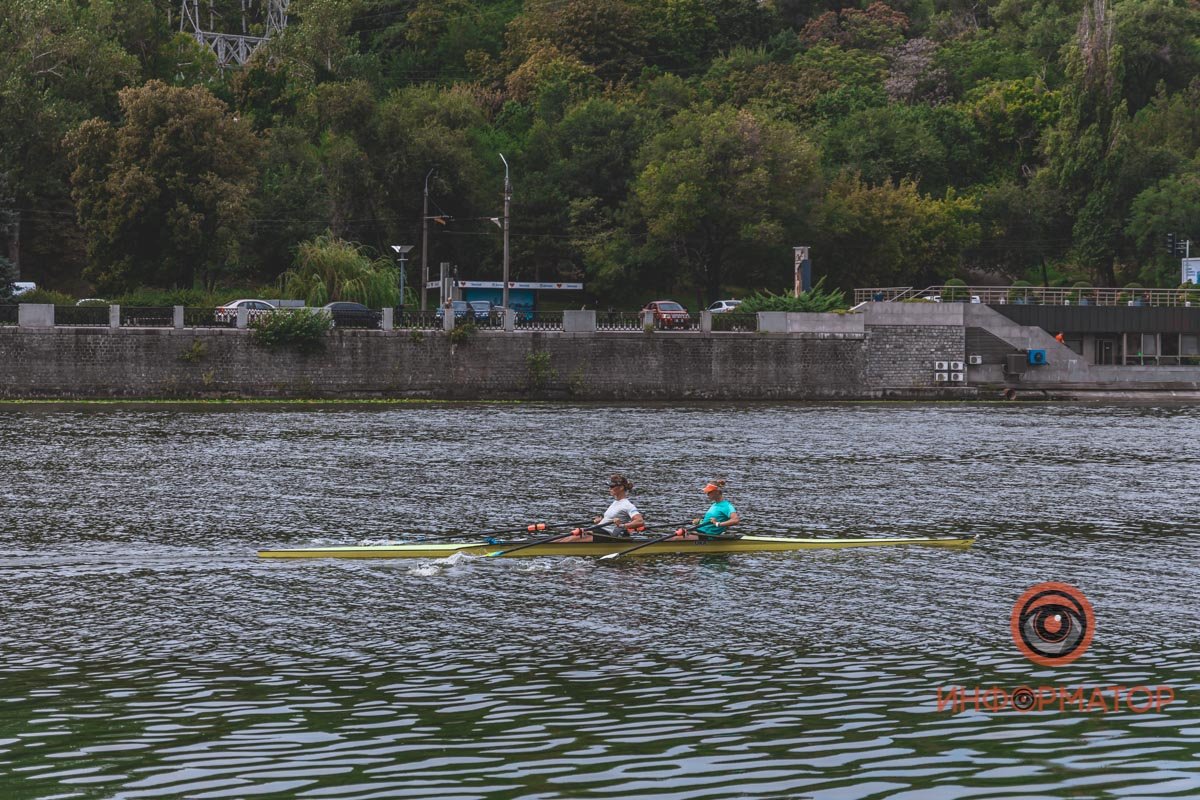 Отсюда отплывают на каяках и байдарках Отсюда отплывают на каяках и байдарках
