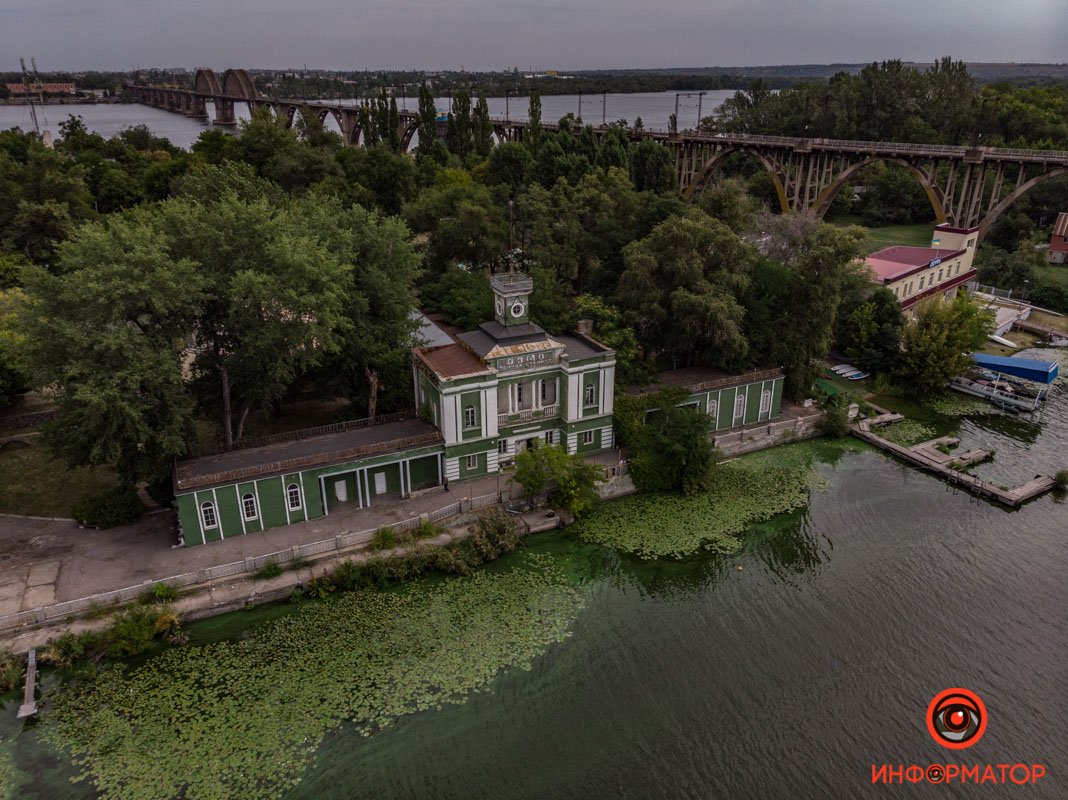 Но все равно прекрасное  Но все равно прекрасное