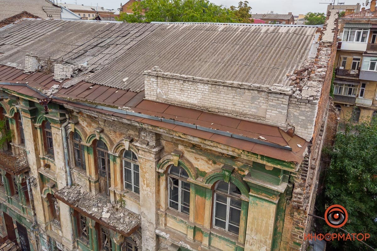 Пробивается желтый окрас Пробивается желтый окрас