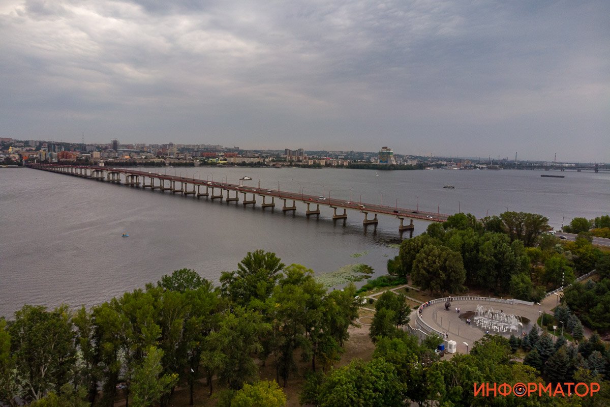 Редкая птица долетит до середины Днепра... Редкая птица долетит до середины Днепра...