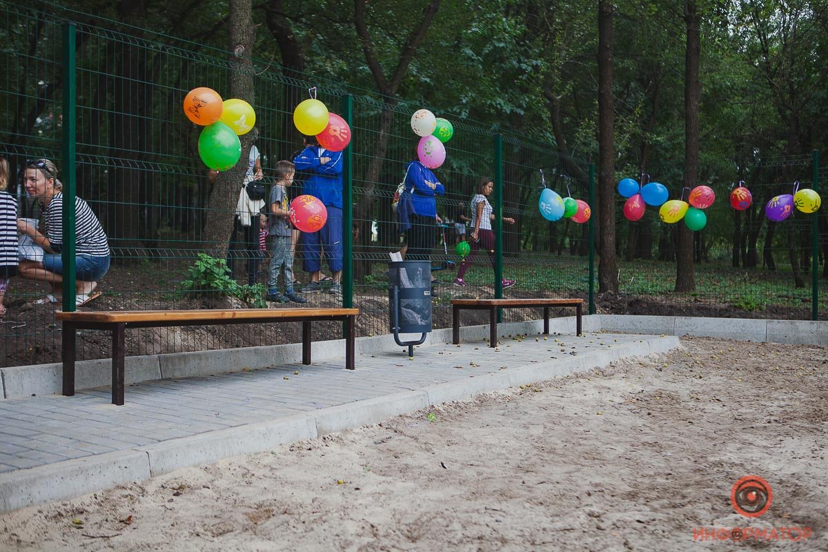 Лавочки и урны