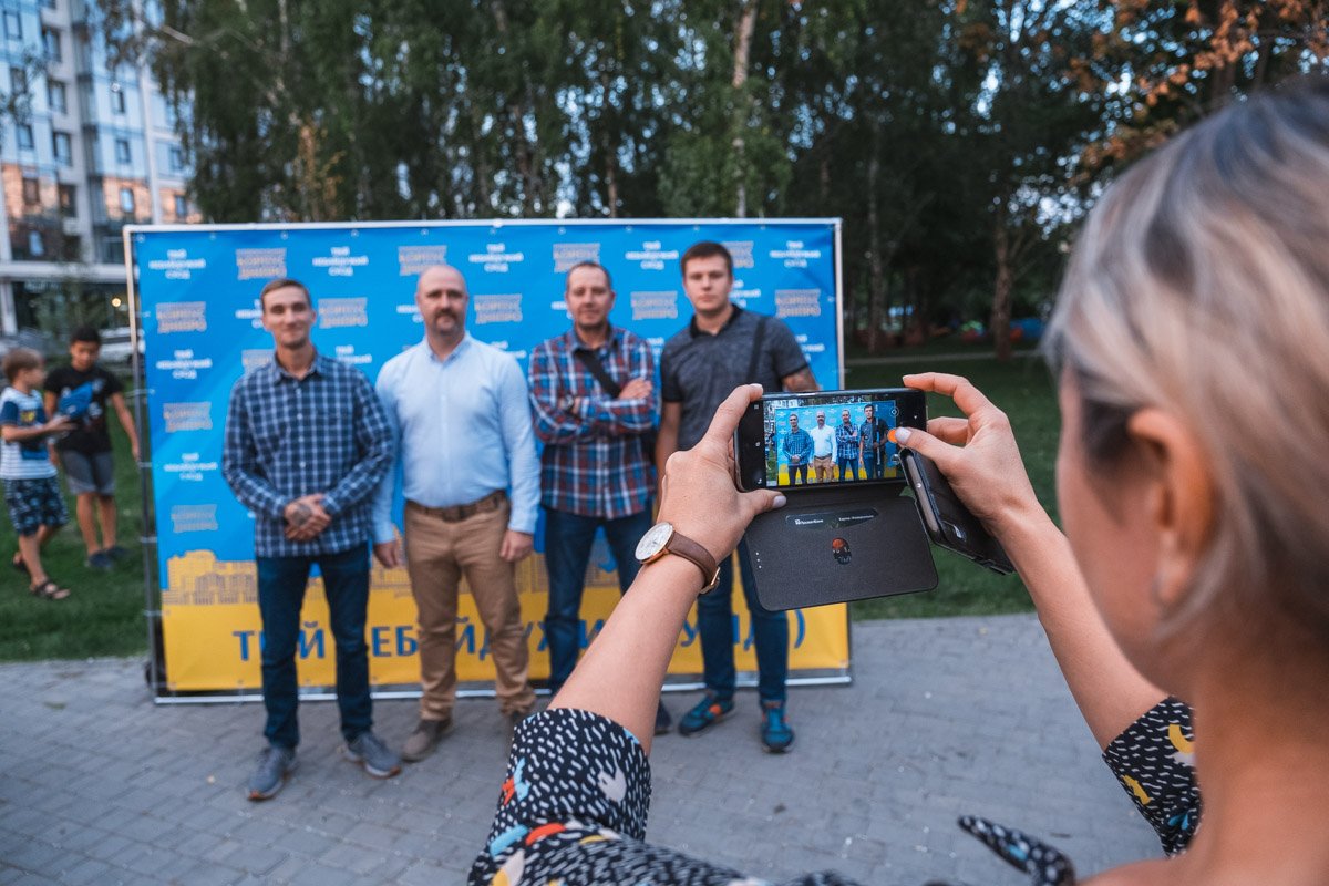 Детские врачи, чемпионы мира и главы ОСМД: "Национальный корпус Днепр" представил свою команду 38