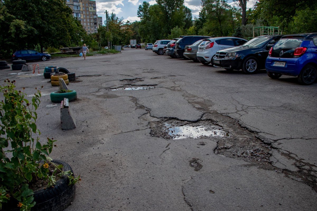 Выборы в Днепре: что жители Победы думают о депутате Федоренко 10