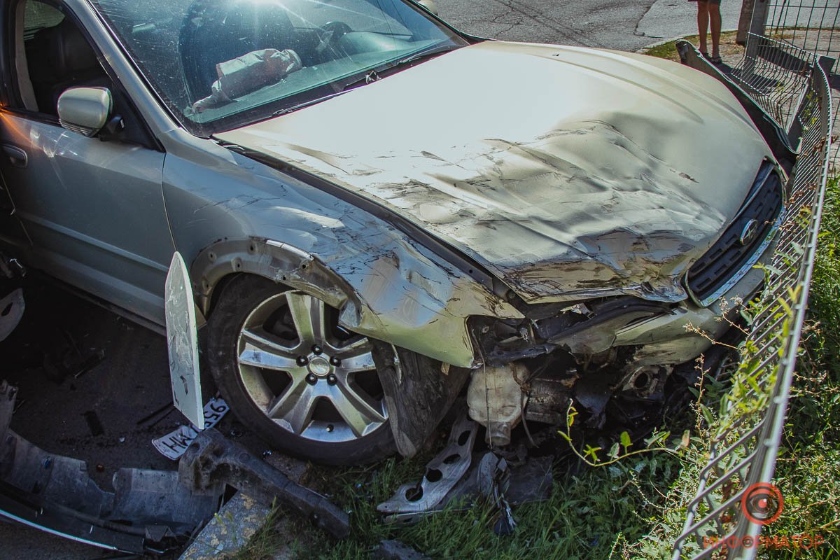 Водитель Lexus не пострадал Водитель Lexus не пострадал