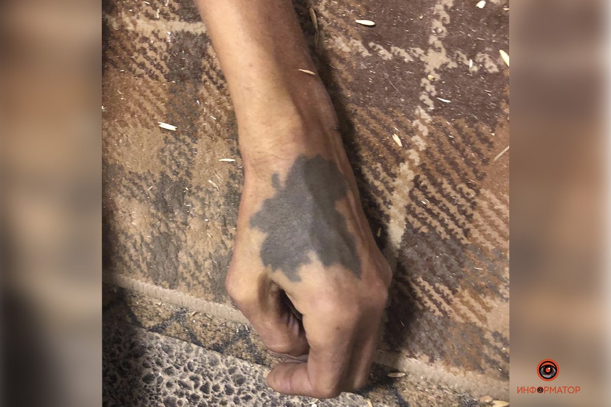 Татуировка на левой руке Татуировка на левой руке