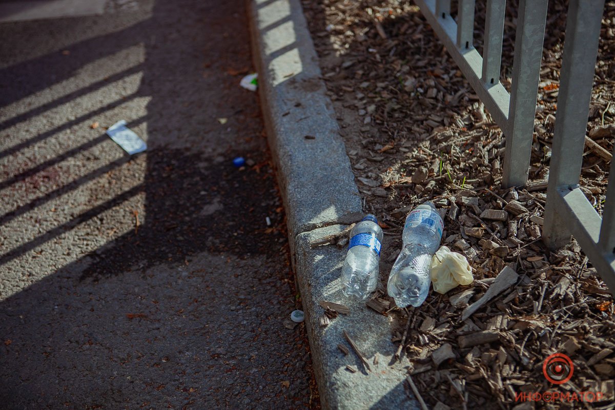 На перекрестке улицы Титова с проспектом Александра Поля На перекрестке улицы Титова с проспектом Александра Поля