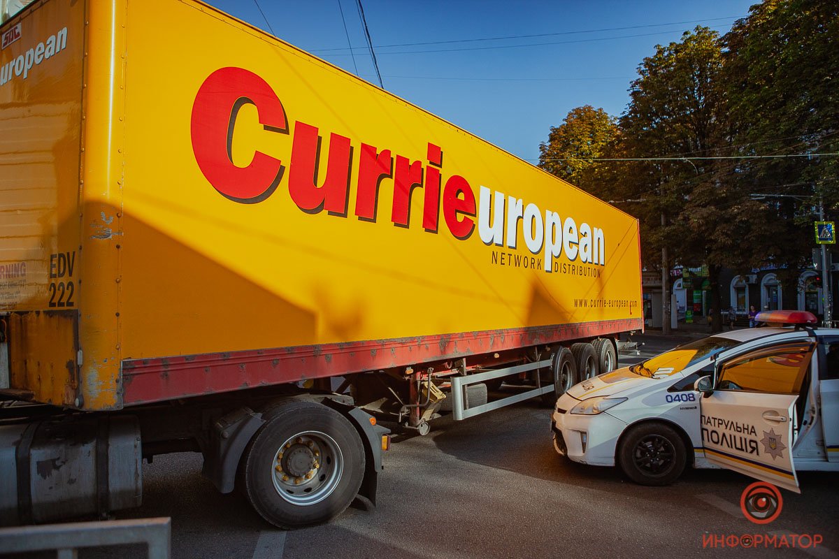 Уже практически закончил маневр, когда услышал детский крик Уже практически закончил маневр, когда услышал детский крик