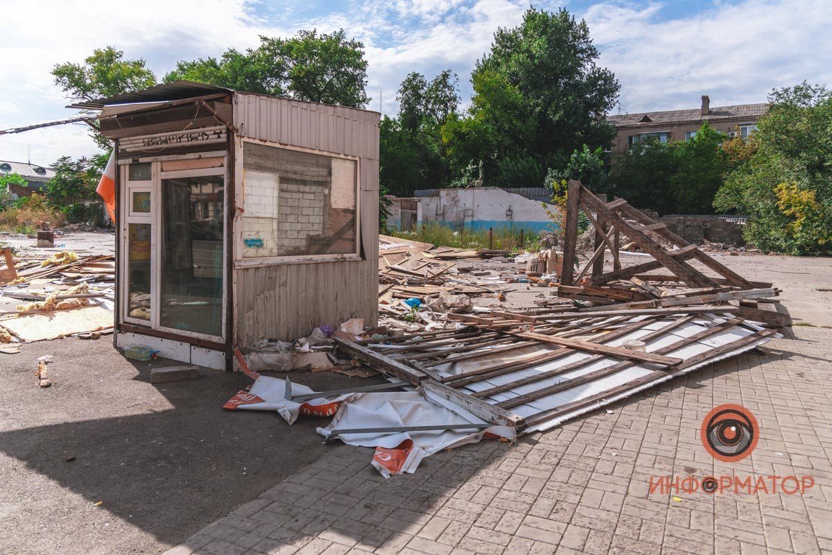 Многие жители Днепра довольны сносом рынка