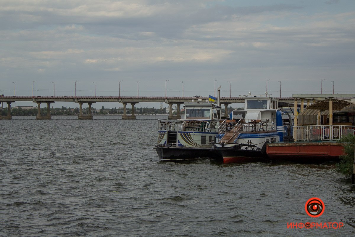 Всеобъемлющей, но невесомой.
