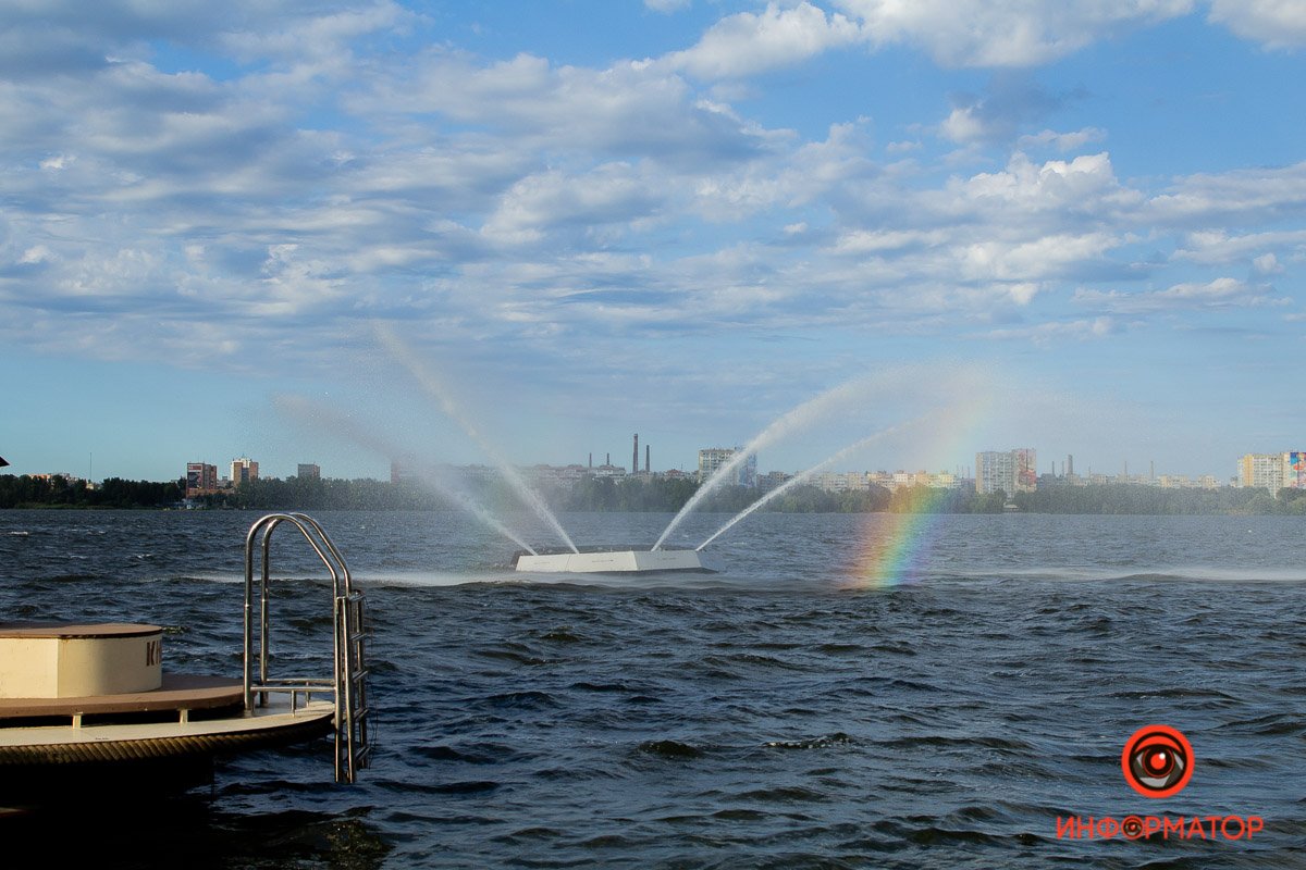 Может быть, что печаль мне к лицу,