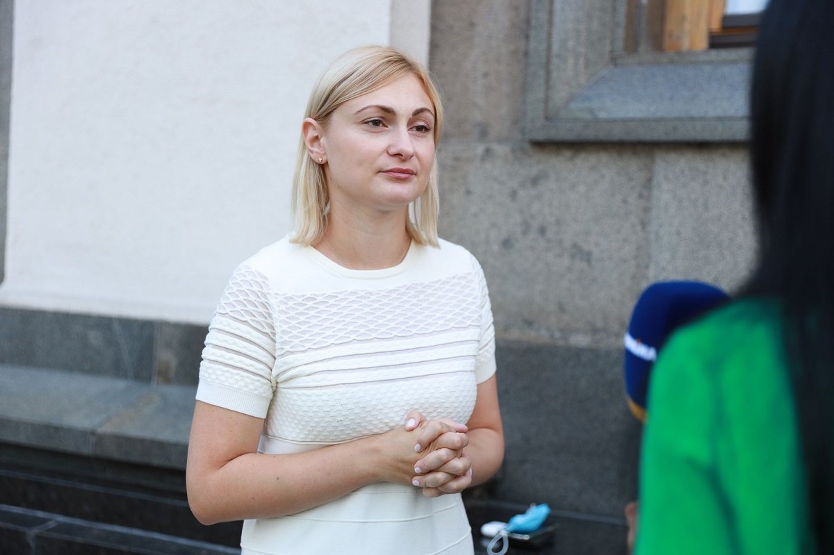 Евгения Кравчук, заместитель председателя фракции «Слуга народа» Евгения Кравчук, заместитель председателя фракции «Слуга народа»