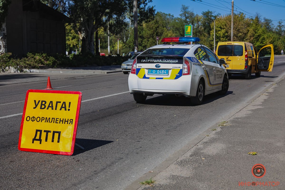 Авария произошла в районе дома № 51 на улице Янтарной Авария произошла в районе дома № 51 на улице Янтарной